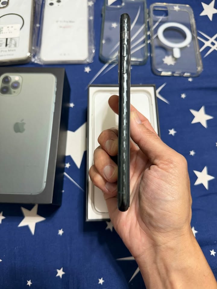 iphone 11 pro max 256G 原廠電池97%/全機包膜/夜幕綠
