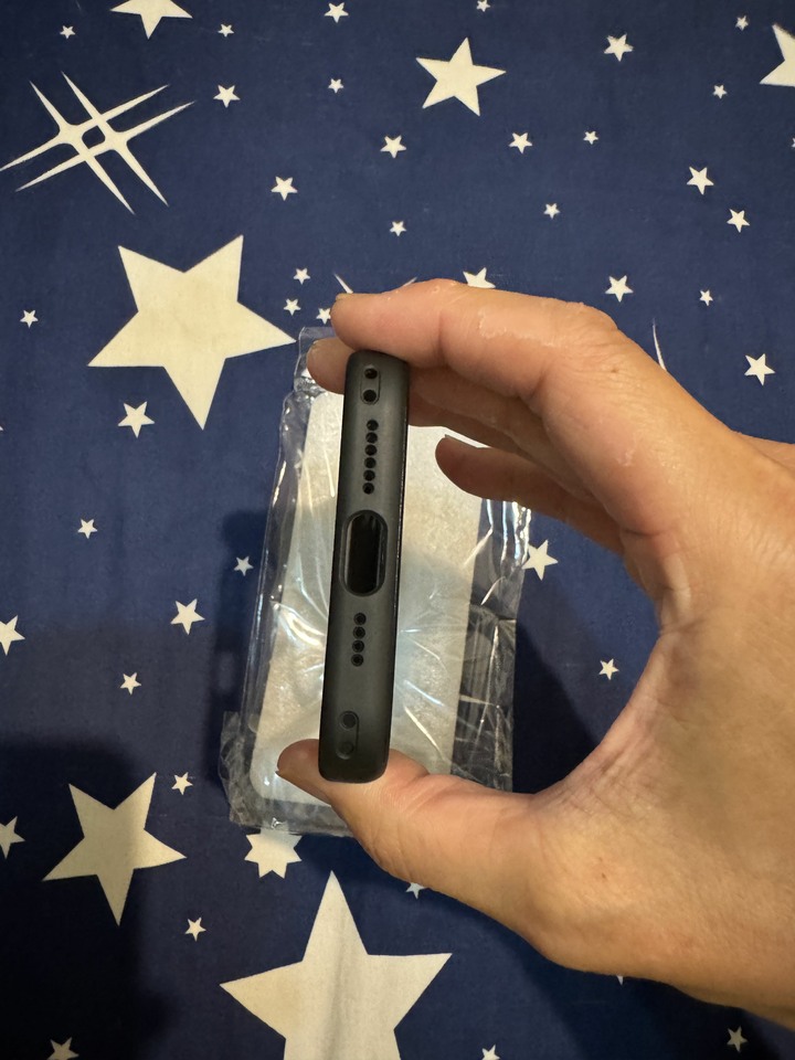 iphone 15 pro max 磁吸保護殼（鏡頭框防護）