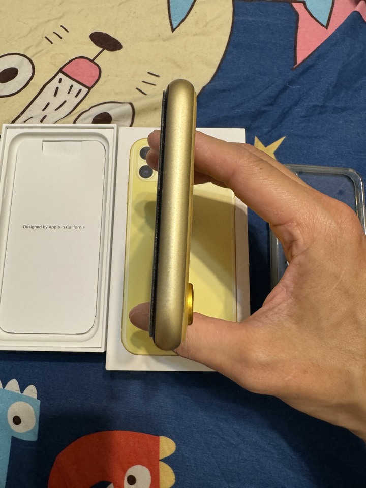 iPhone XR 黃色