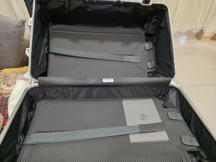 全新 RIMOWA Original 28吋行李箱 / 銀色