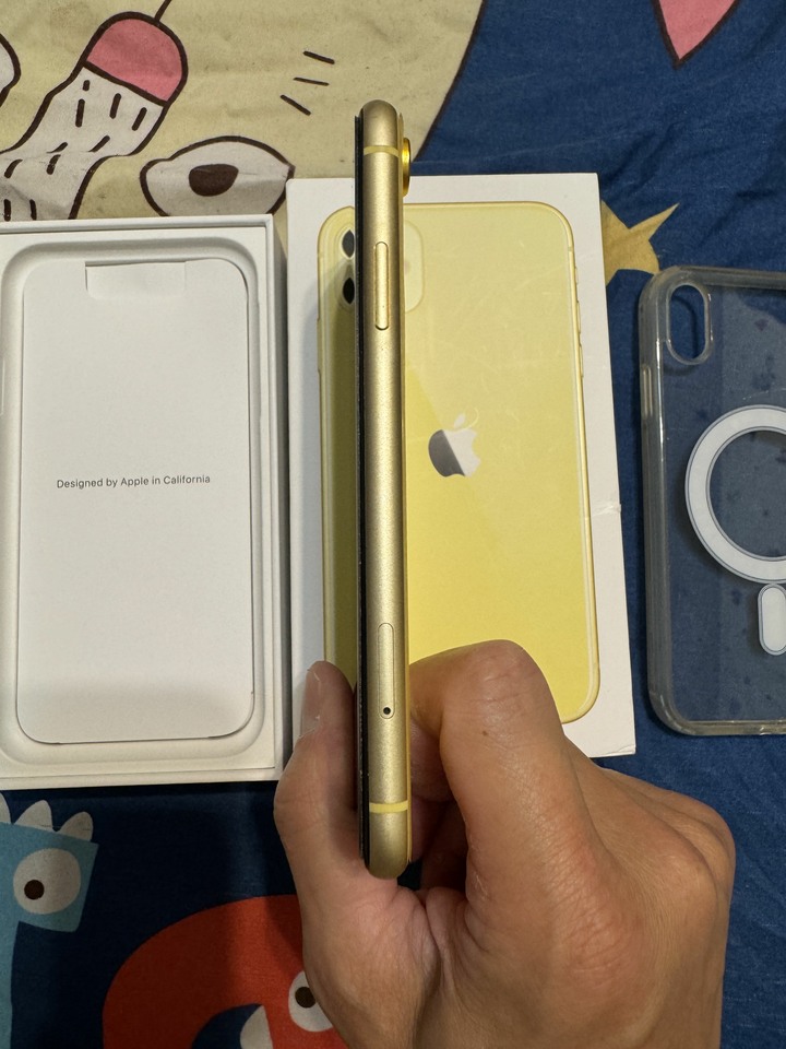 iPhone XR 黃色