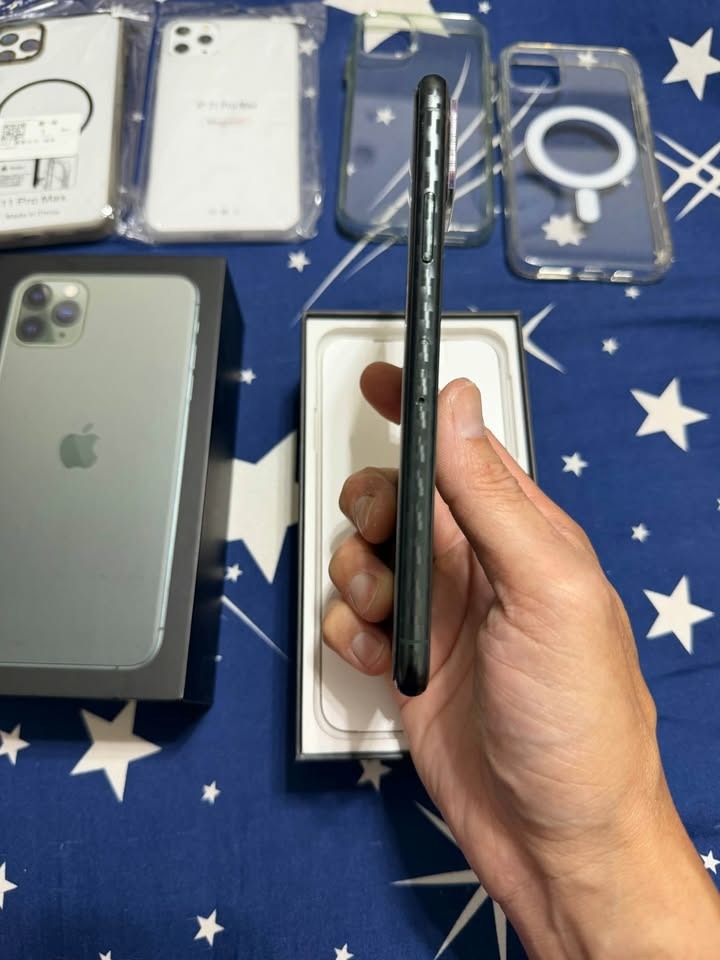 iphone 11 pro max 256G 原廠電池97%/全機包膜/夜幕綠