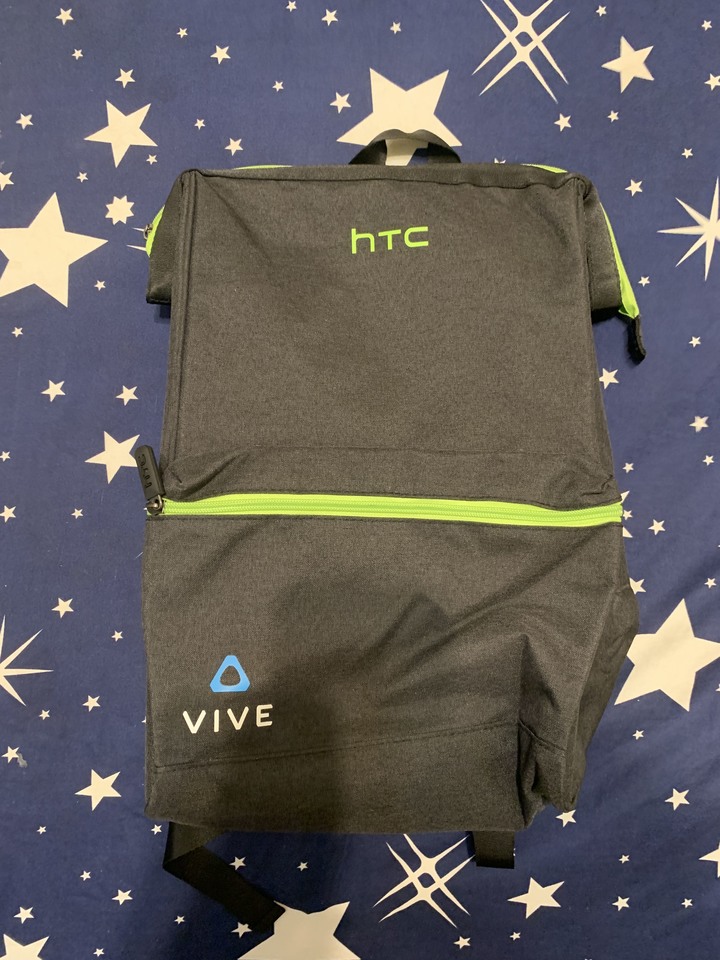 Htc防水後背雙肩包/筆電包/硬挺可站立