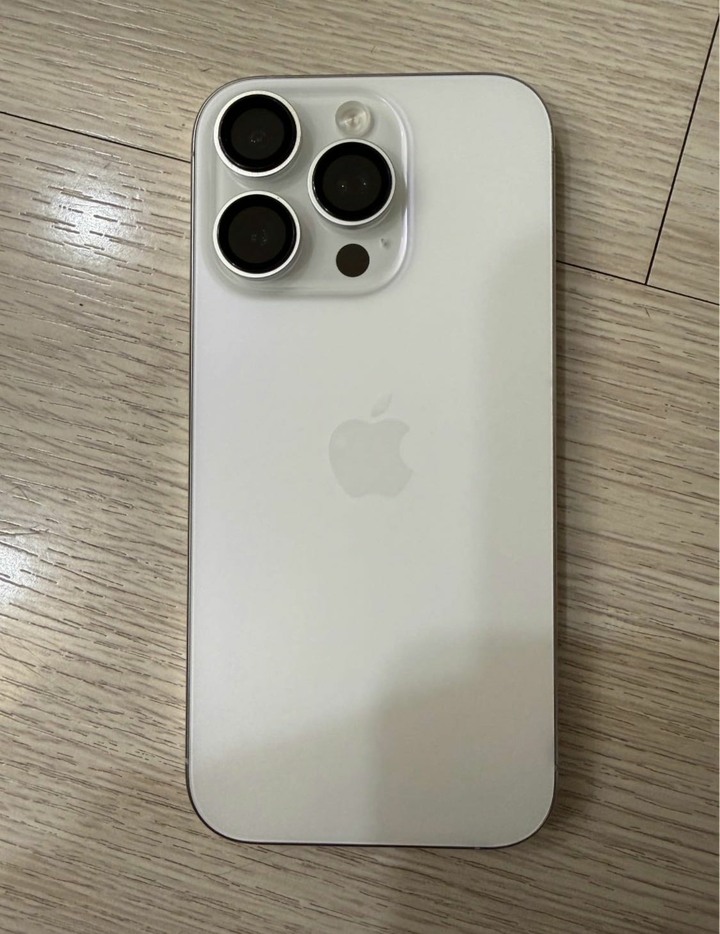 Apple Iphone 16 pro 256g 白色
