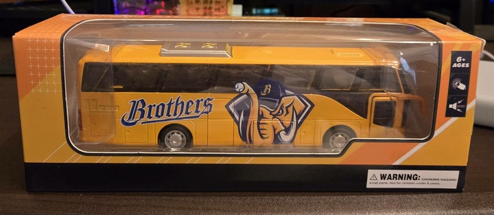 CPBL 中華職棒 中信兄弟 統一 台鋼 味全 富邦 樂天 迴力車 玩具車 巴士