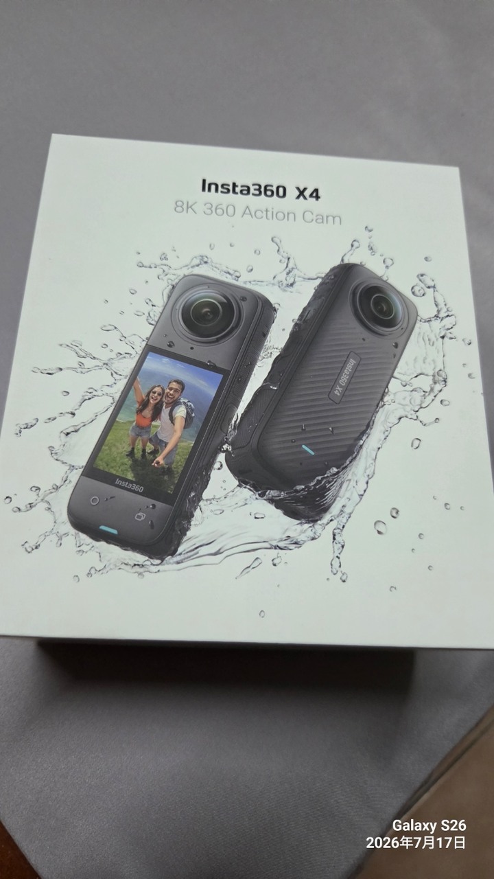 insta360 X4