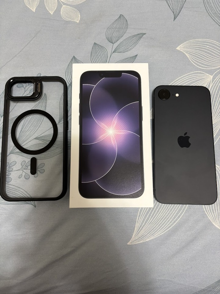 iPhone17e 256G黑色交換中階android手機