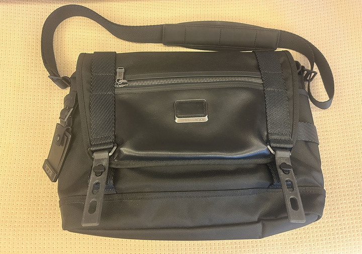 義大利精品包TUMI ALPHA BRAVO 系列 Fallon 郵差包