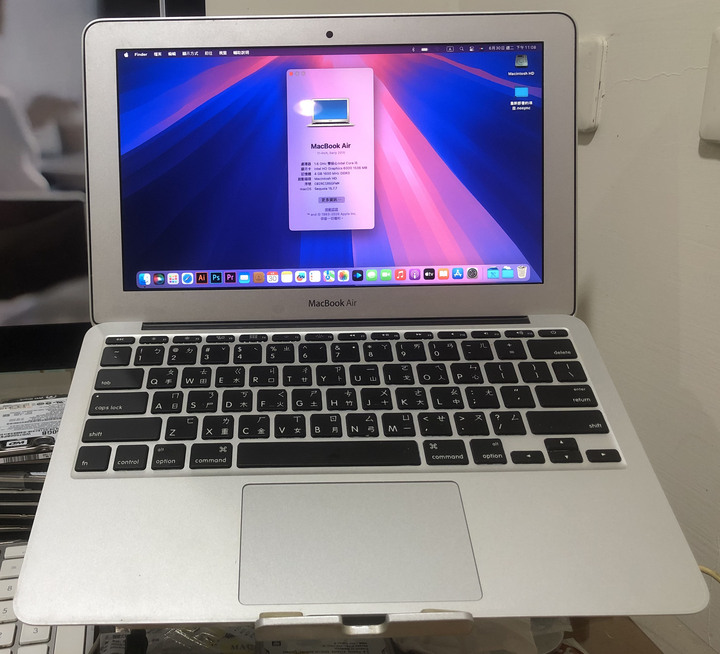2015年版 稀有 正末代發光 APPLE MacBook Air 11.6吋 功能正常