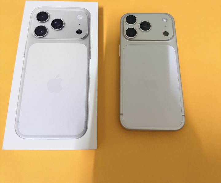 Iphone17 pro 256 銀 盒裝 無傷
