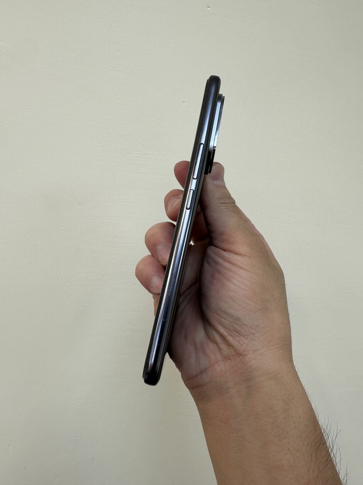 Vivo V60 12+256g