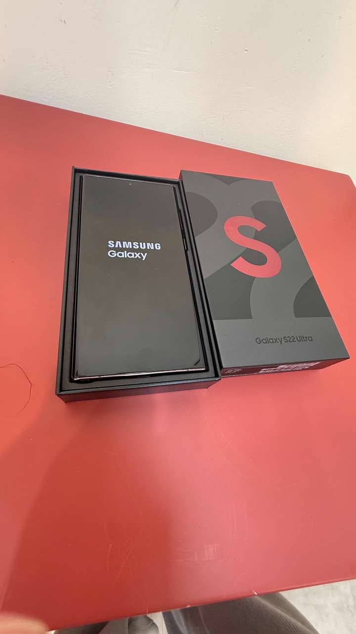 Samsung S22 ultra 512g