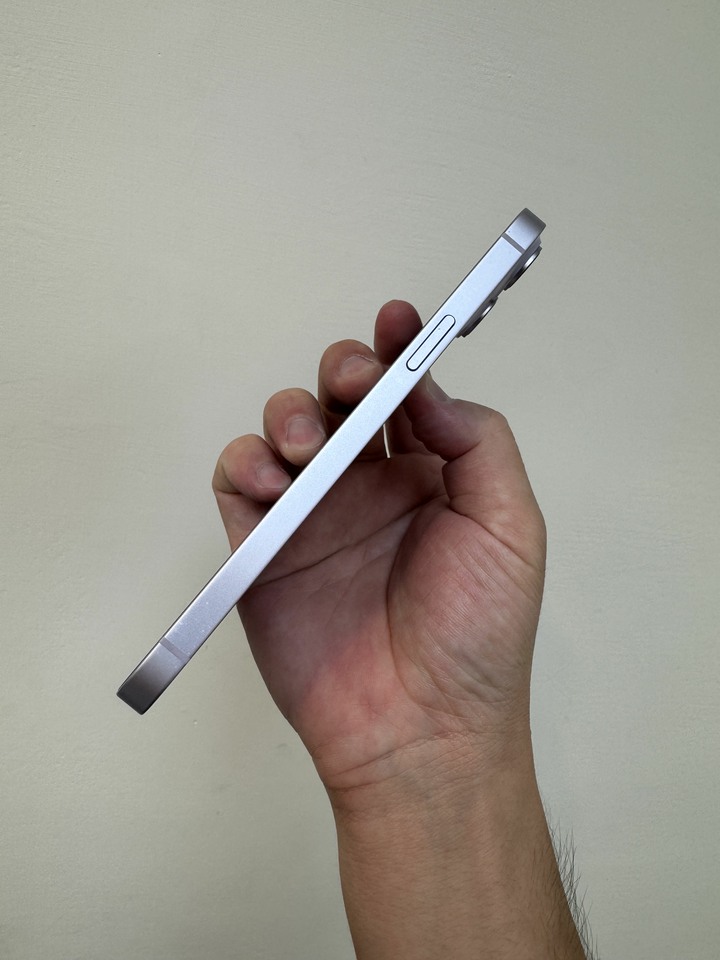 I phone 14 plus 128g