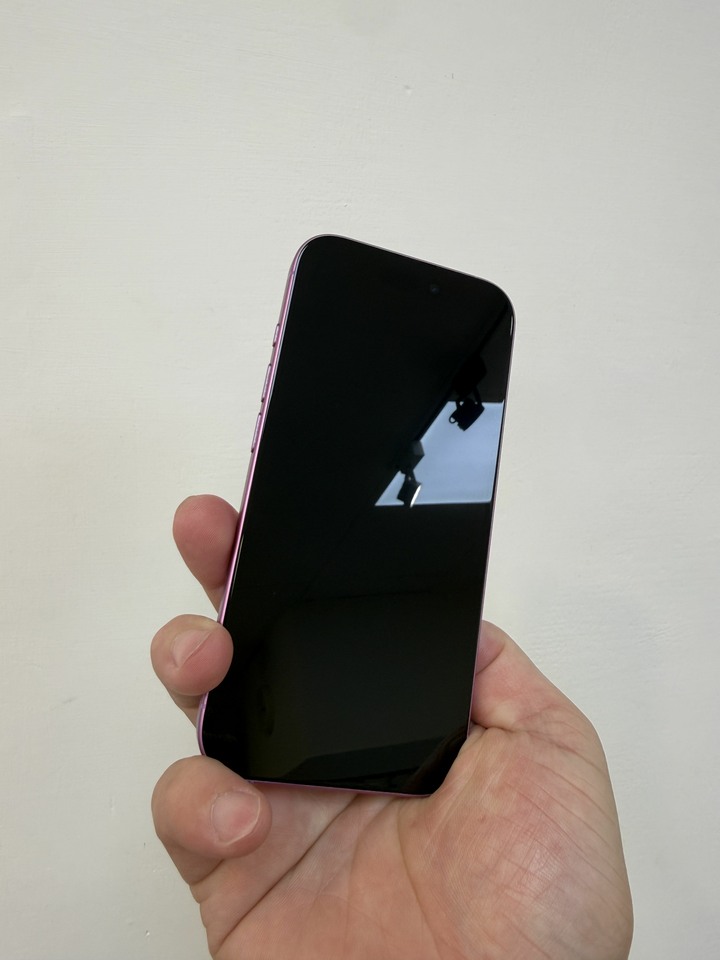 I phone 16 128g