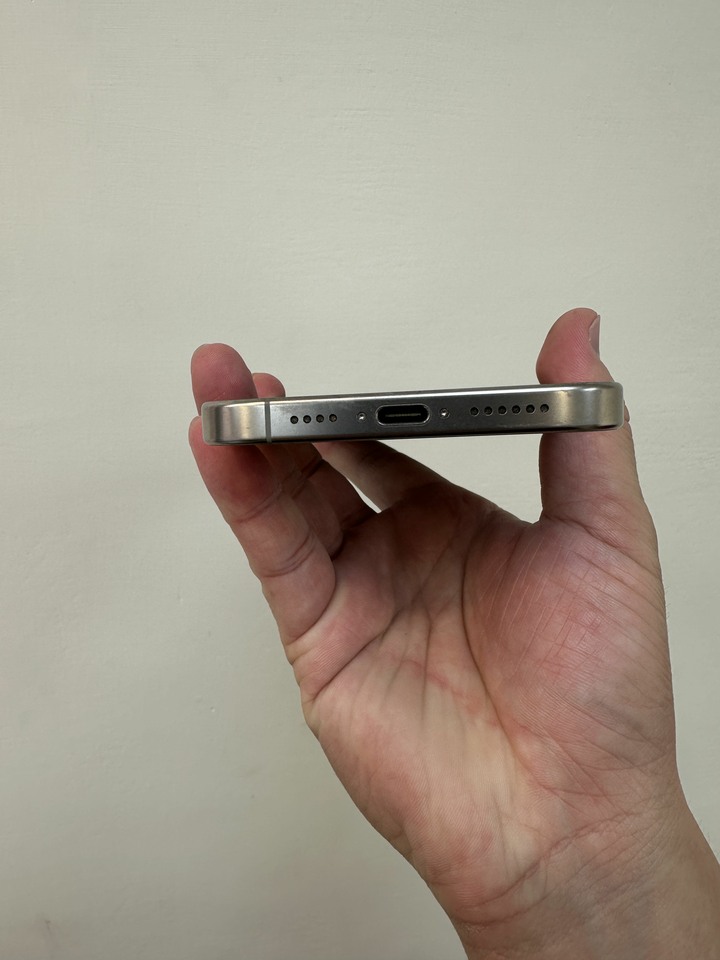 I phone 16 pro max 256g