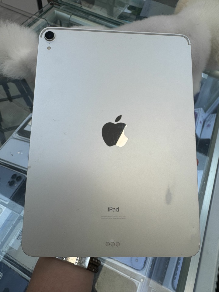 I pad pro 256g 11吋A1980