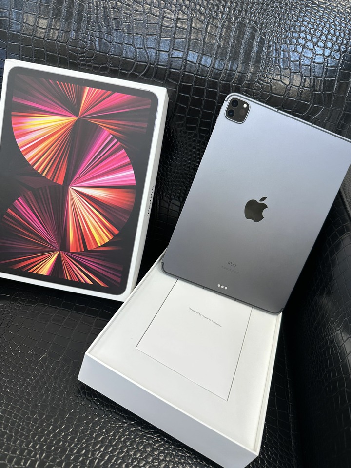 I pad pro 128g 11吋M1 第三代LTE版