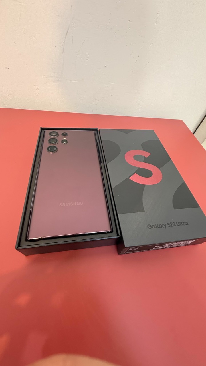 Samsung S22 ultra 512g