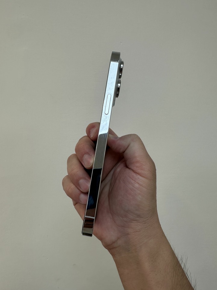 I phone 14 pro max 256g