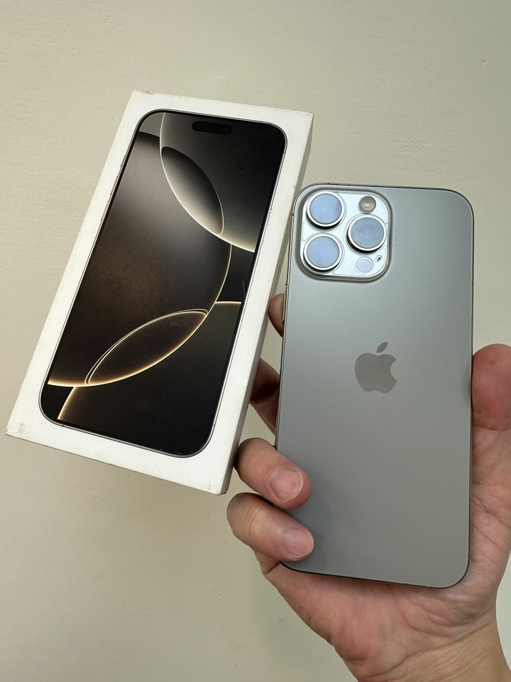 I phone 16 pro max 256g