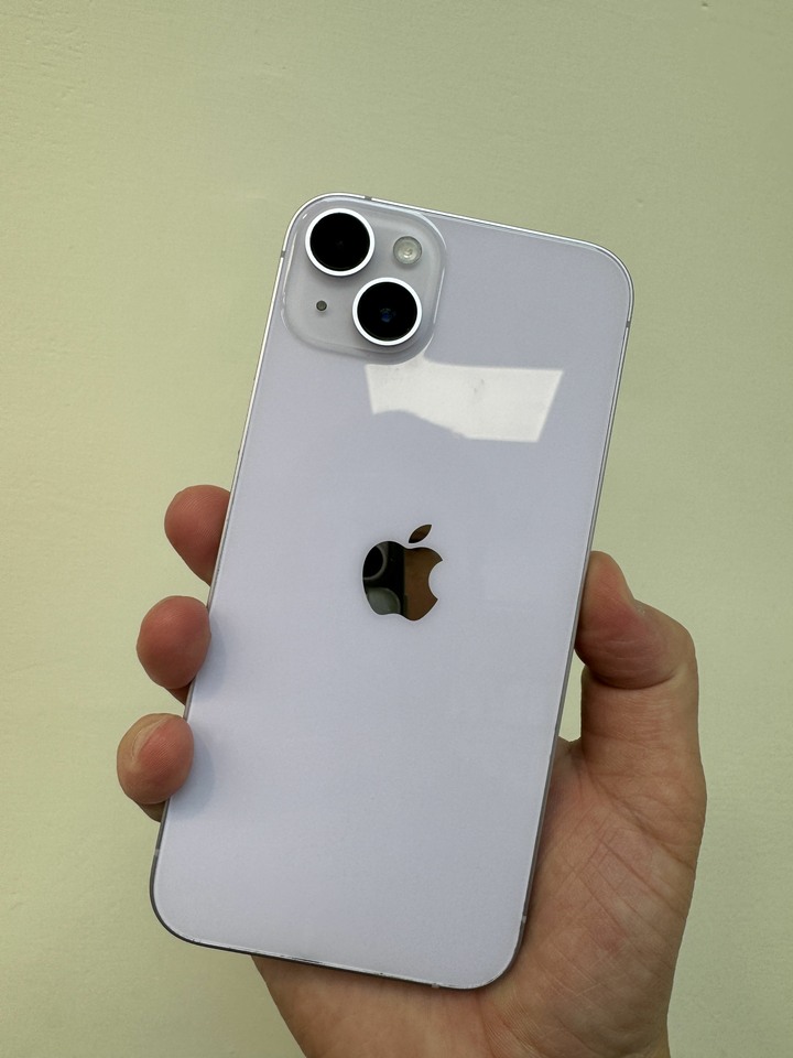 I phone 14 plus 128g