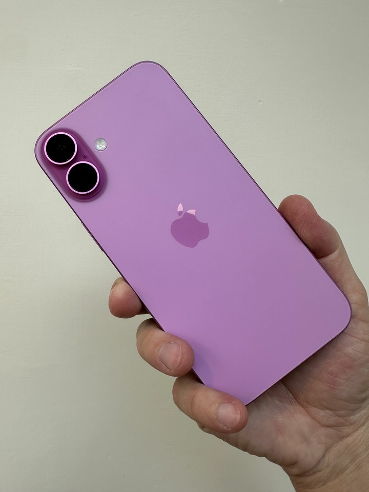 I phone 16 plus 128g電池100