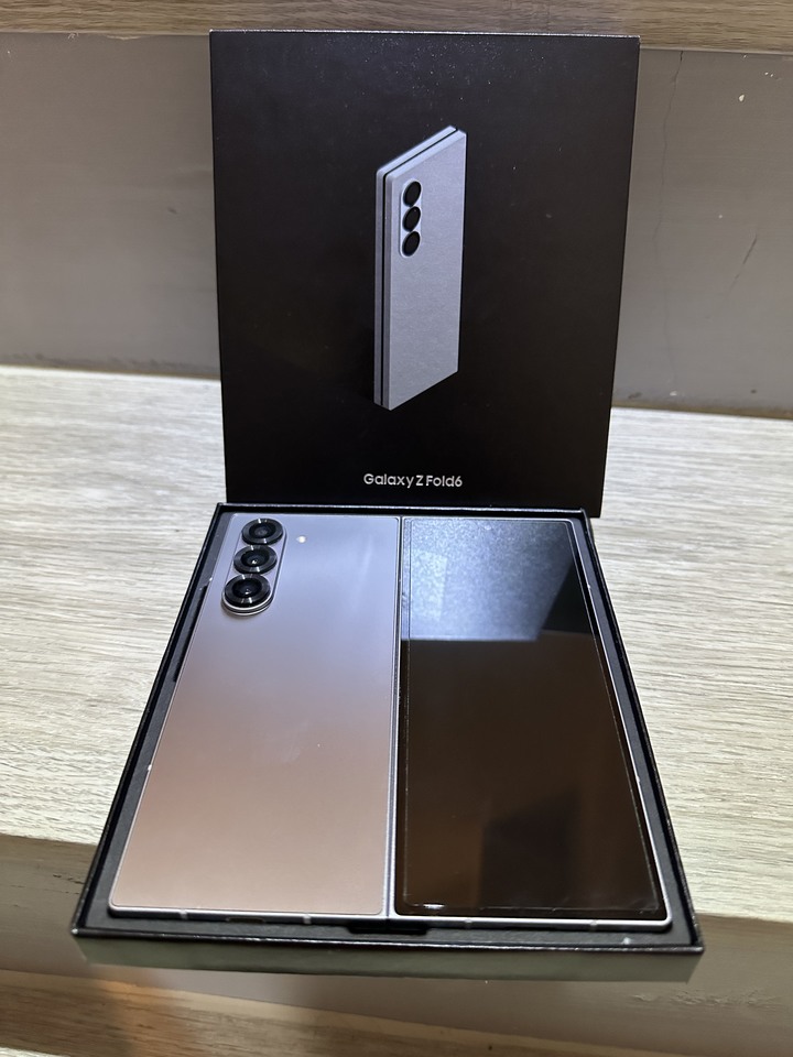 Samsung Z Fold 6 256g