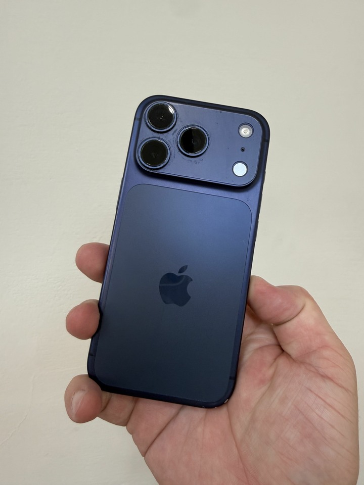 I phone 17 pro 256g