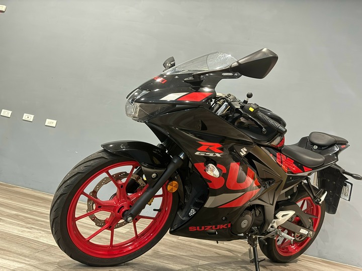SUZUKI GSX-R150 ABS