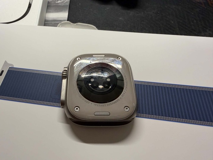Apple Watch Ultra 3 49mm 保固到2027/06/19 ,9.5成新