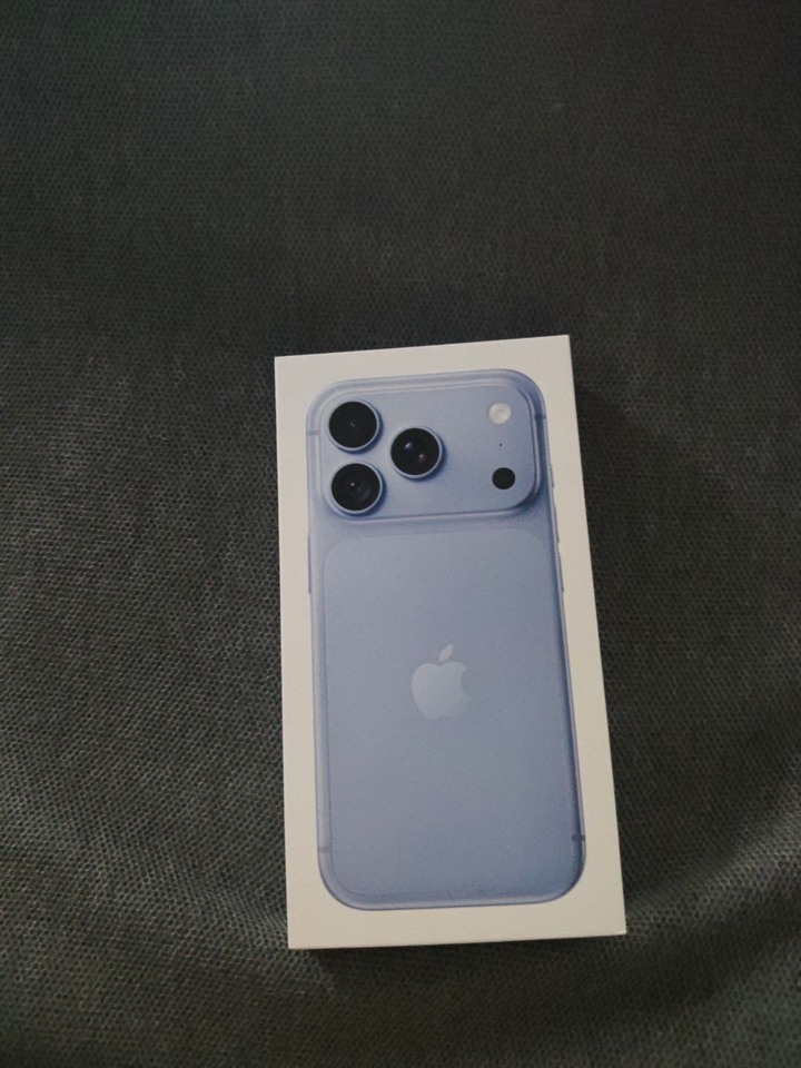 全新 iPhone 18 256GB 台灣公司貨 不二價