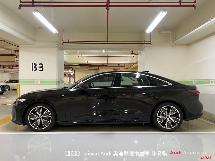 Audi新莊 嚴選優質中古車 陳易祺 /// Audi A5 Sedan TFSI 150kW S line
