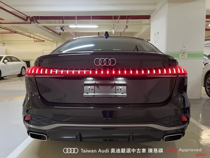 Audi新莊 嚴選優質中古車 陳易祺 /// Audi A5 Sedan TFSI 150kW S line