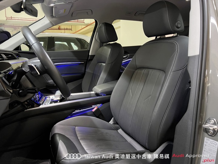 Audi新莊 嚴選優質中古車 陳易祺 /// Audi Q8 e-tron 55 quattro Advanced