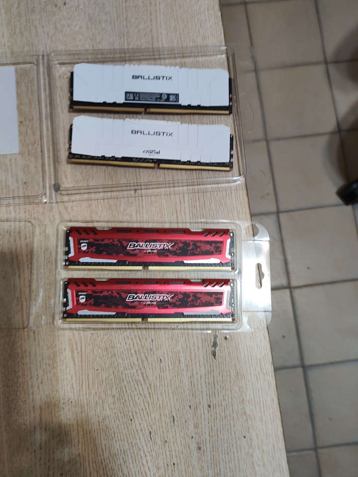 Micron 美光 Ballistix Sport LT競技版 DDR4 3200/ 8G RAM超頻記憶體