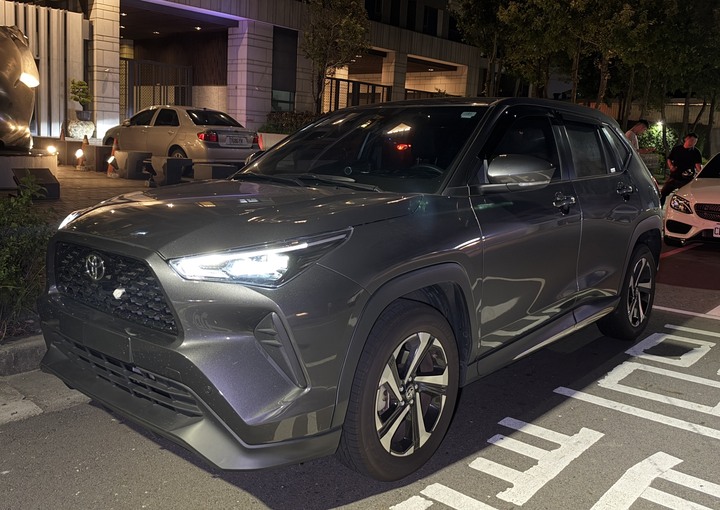 正2026 Yaris Cross
