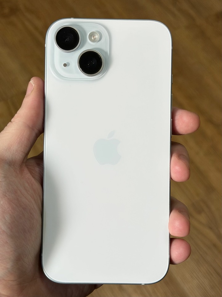 （不議價）iPhone 15 128g 藍色 有盒 外觀無傷 9成新