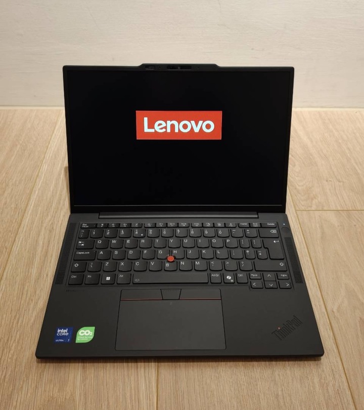 Lenovo ThinkPad X13 Gen 6 ｜ Ultra 7-255U 32+512(近全新保固還很久)