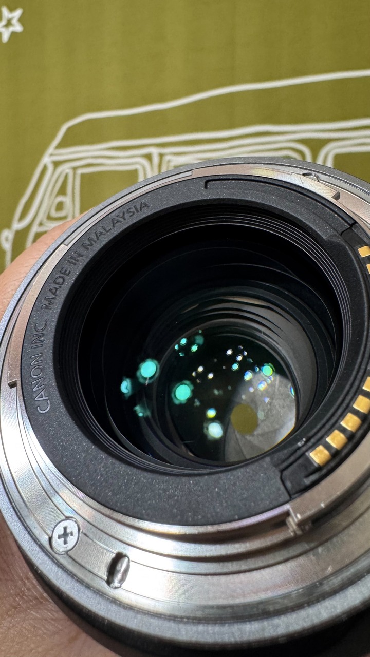 Canon RF 85mm F2 MACRO IS STM