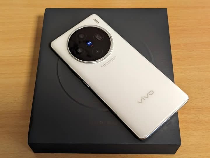 Vivo x100 pro 月光白陸版 16/512 只開通五天 電池100%