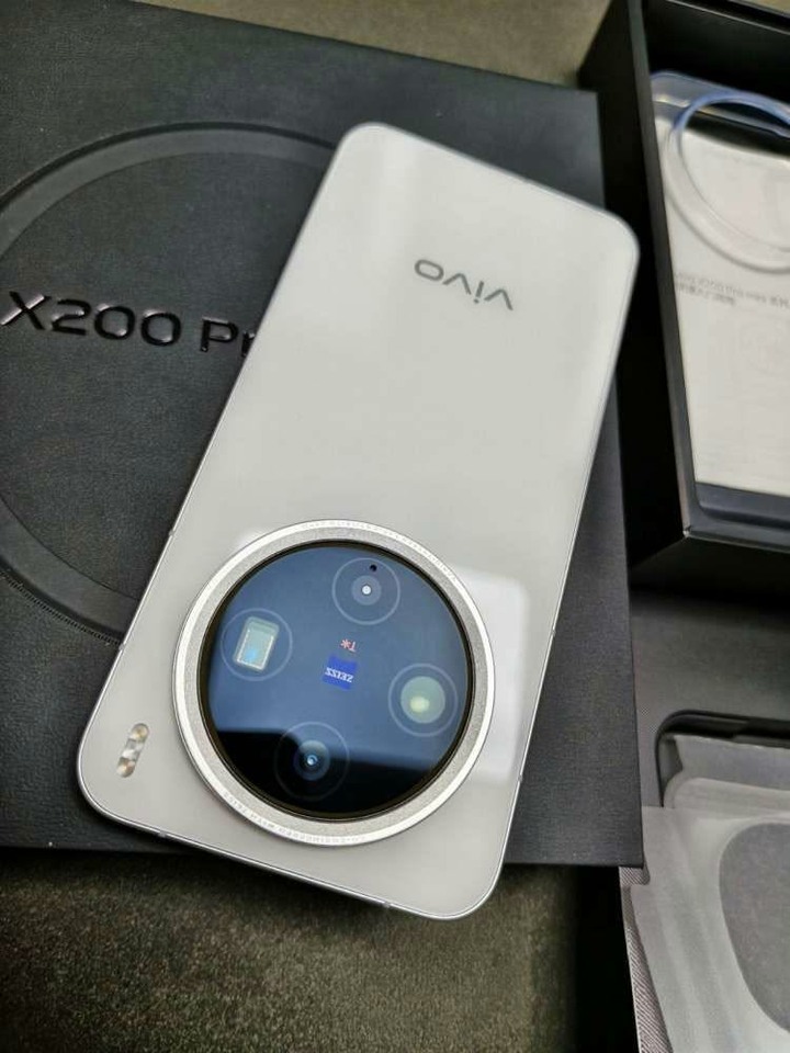 vivo x200 pro mini 16/512g 白色 陸版