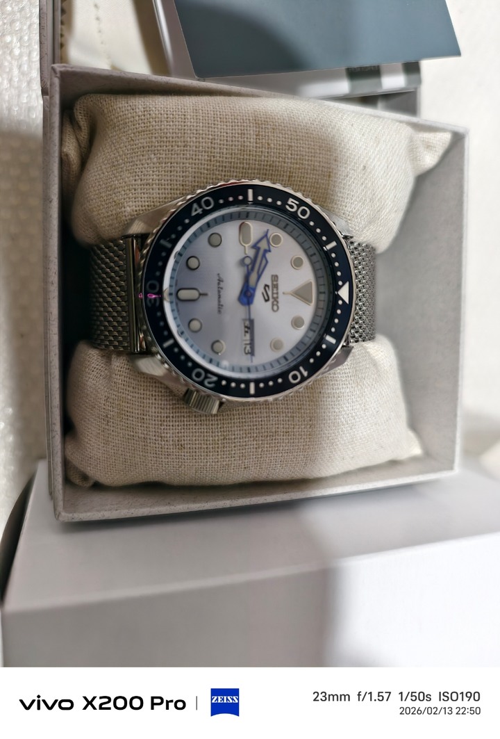 2026/2/13總代理專櫃購買保固三年SEIKO 冰藍時尚藍指針米蘭錶帶機械錶-42.5mm歡迎面交