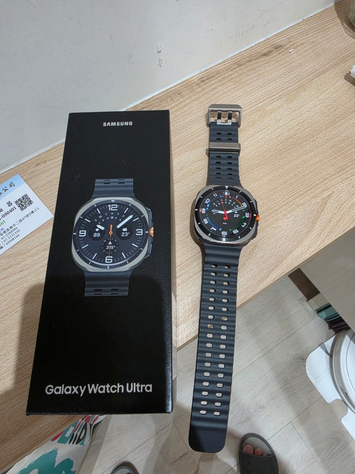 外觀新少用Samsung Galaxy Watch Ultra (47mm LTE)歡迎面交