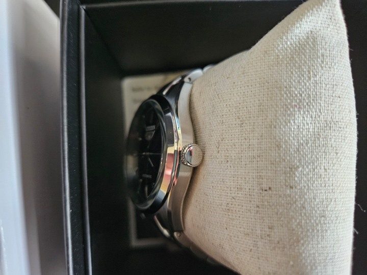 超極新2026／7／18星辰旗艦店購買CITIZEN 機械腕錶 (深綠色漸層波浪紋錶盤）盒卡齊全歡迎面交