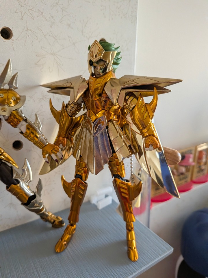聖鬥士星矢舊聖衣神話海鬥士魔鬼魚+The Original Bobby Bear，英國「Bobby（警察）」泰迪熊歡迎面交