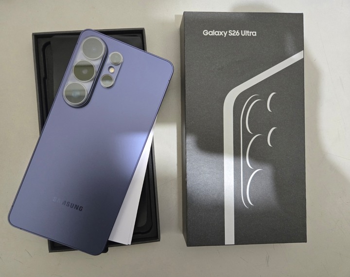 Samsung S26 ultra(512G) 2年保固到2028年