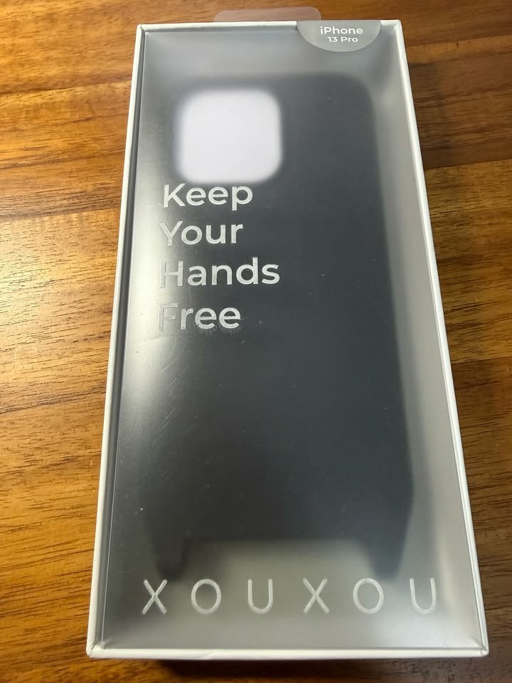 二手 XOU XOU FARBE 掛繩手機殼 IPhone 13Pro 黑色