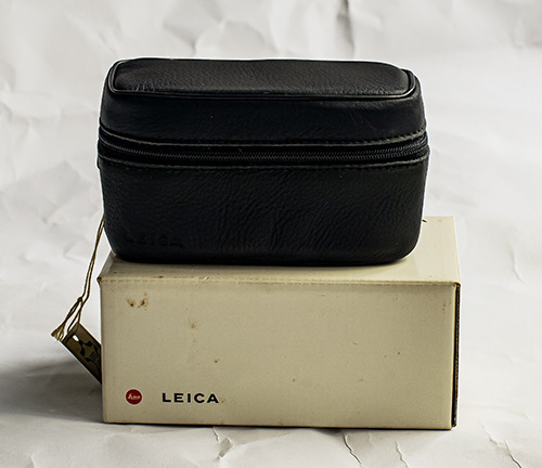 全新Leica 18513 是 Leica(徠卡)為底片隨身相機 Leica Minilux Zoom 所設計的原廠黑色