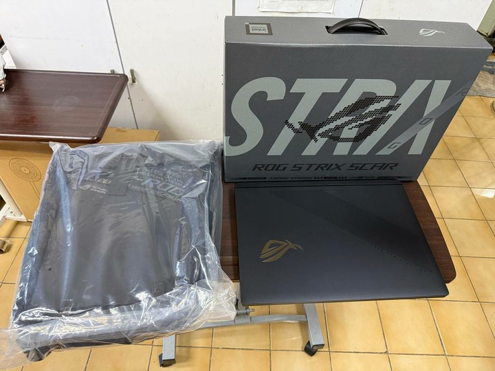 頂級 ROG RTX 5090 旗艦級 AI 多媒體與音樂創作筆電（2026/04/30購入，二手極新 / 兩年保固）