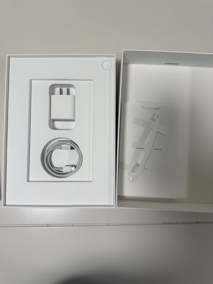 iPad Air 5 64GB 藍色 + Apple Pencil 2
